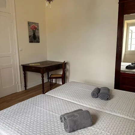 Azor International Hostel *