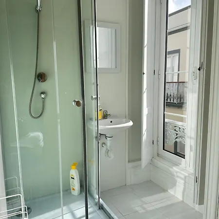 Azor International אכסניה Ponta Delgada