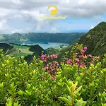 Azor International بيت شباب Ponta Delgada